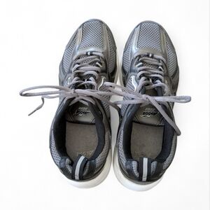 Avia Mens MNAV43GX002 Gray 5000 Athletic Performance Size 8.5 Running Shoes